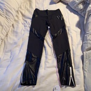 Women’s Soulcycle workout leggings size small